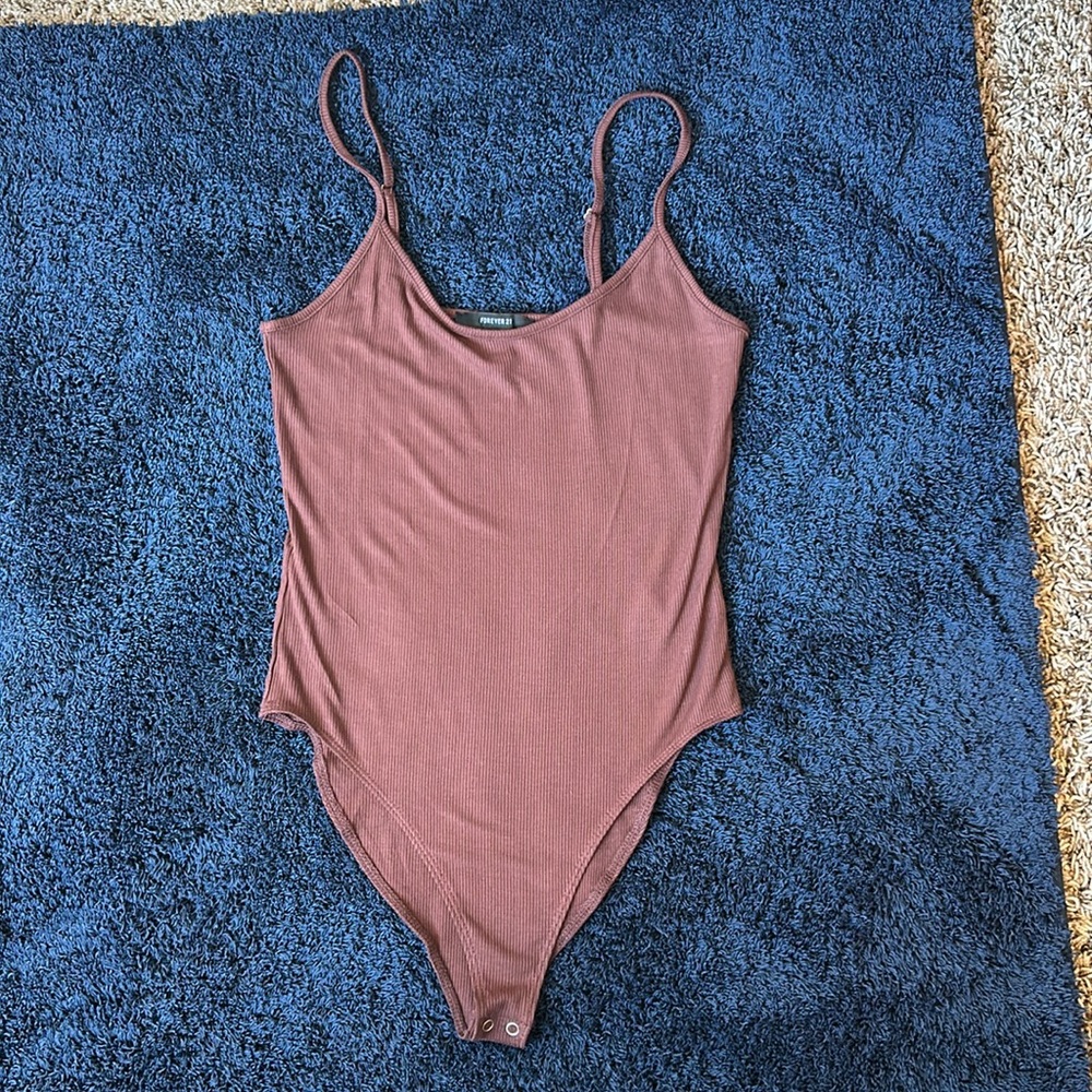FOREVER 21 Chocolate Brown Ribbed Cami Bodysuit Size Medium